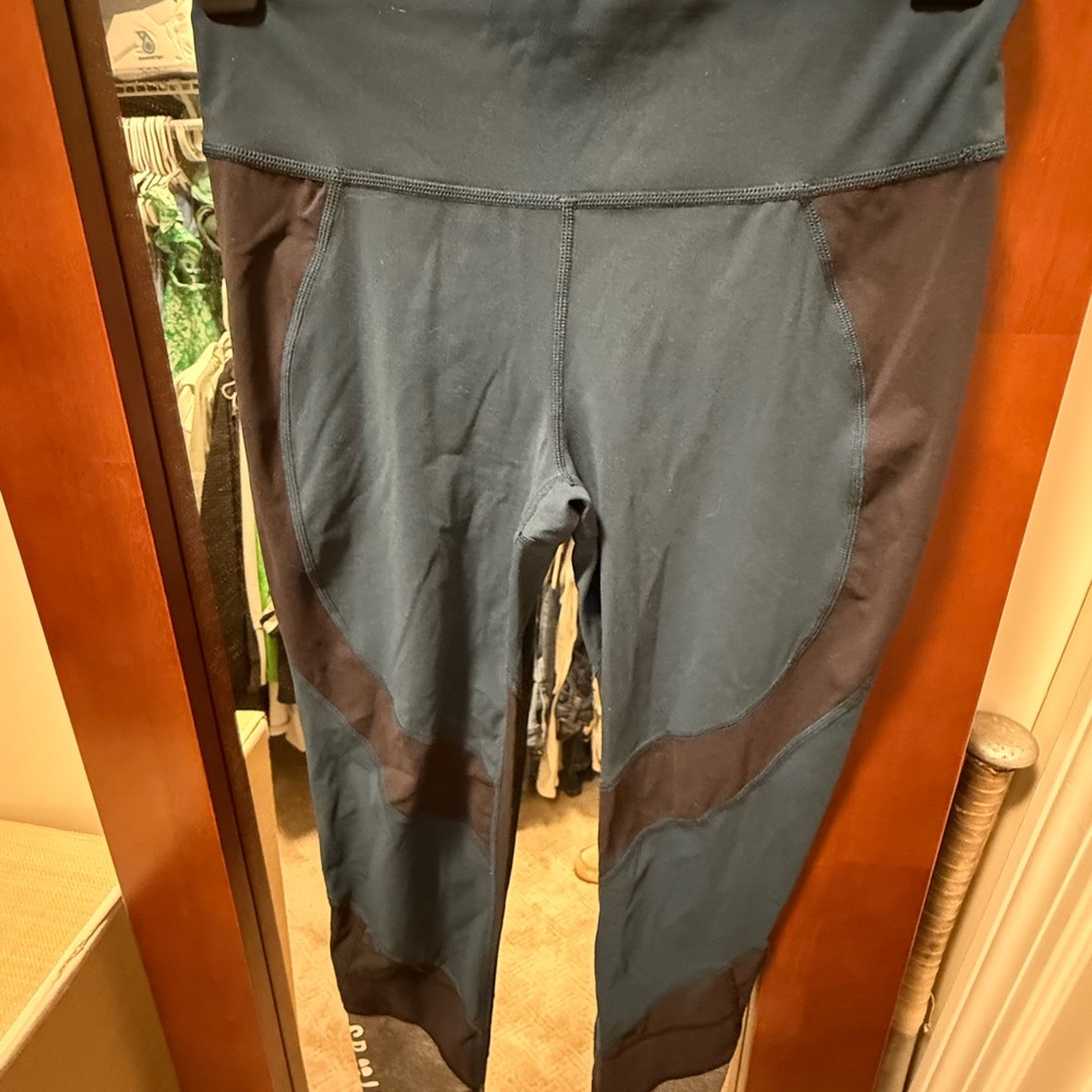 Sweaty Betty Teal and Charcoal Leggings